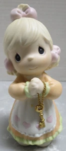 1998 Precious Moments 482242 Love is the Key (not in original Box) - Picture 1 of 6