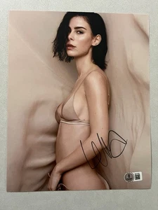 Foto firmada autografiada por Lena Meyer-Landrut 8x10 Beckett certificado de autenticidad música sexy caliente - Imagen 1 de 1