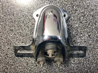 OEM Suzuki 1980 GS550L GS1100GL rear tail light taillight base bracket mount vtg - Image 1 of 4