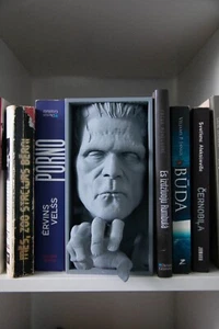 Frankenstein Monster Bookend, Book Nook, Unique Horror Gift, Horror Decor - Bild 1 von 10