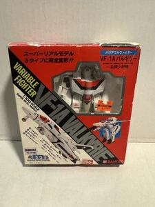 De colección 1984 Bandai Super Real Modelo Robotech Macross VF-1A VALQUIRIA ¡COMO ESTÁ! LEER - Imagen 1 de 12