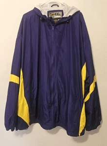 GIACCA ANTIVENTO EASTBAY VIOLA/ORO ZIP ANTERIORE TAGLIA 4X FUORI PRODUZIONE VINTAGE - Foto 1 di 8