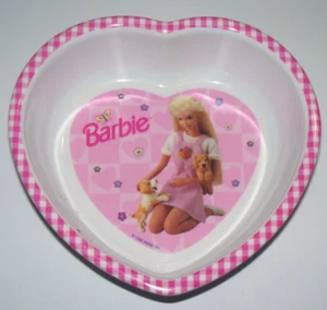 Vintage 1996 Barbie Pink Heart Bowl Kitchenware Melamine - Picture 1 of 2