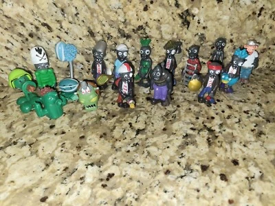 Plants vs. Zombies ПВХ игрушечные фигурки от Jazwares лот из 16 - Изображение 1 из 3