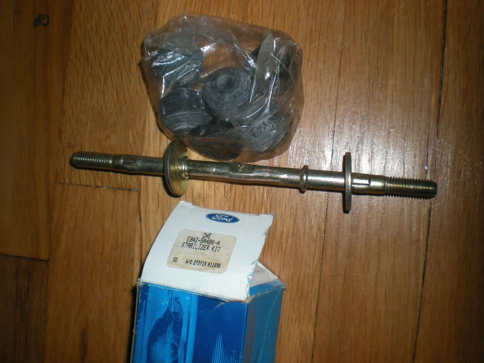 Kit de reparación de extremo de barra estabilizadora delantera Ford Crown Victoria 1989-1991 E9AZ-5A486-A nuevo de lote Foto 1 de 1