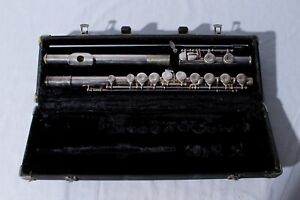 Selmer Bundy Flute Musical Instrument In Original Case