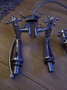 Traditional Style Bath Shower Mixer Tap Chrome Victorian Period Classic - Picture 1 of 3