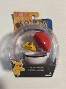 TOMY Pokémon (2017) Clip n Carry Pikachu + Poke Ball ~ Brand New Sealed - Picture 1 of 2