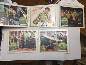 Lot of 5 1963 Vintage Original 3 Stooges Around the World in a Daze Lobby Cards  - Picture 1 of 6