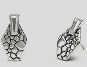 MIMCO "Nightshade Silver Stud Earrings Studs" + Dust Bag ππππππ§‘πππππ§‘ - Picture 1 of 4