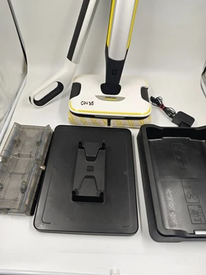 Kärcher FC 7 Cordless Hard Floor Cleaner – Used - Image 1 of 4