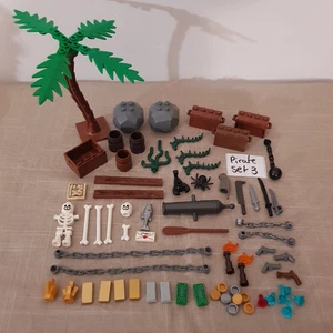 Lego Pirate Accessory Bundle - Palm Tree Barrels Chests Map Treasure - Lot 3 - Picture 1 of 5
