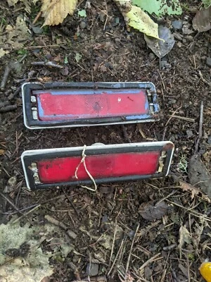 Par de lentes de lámpara marcadora lateral trasera Chevrolet Nova 1970-1974 OEM Foto 1 de 2