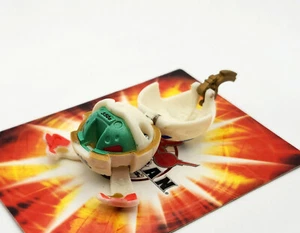 Bakugan Stinglash White Aquos B1 350G Battle Brawlers - Foto 1 di 2