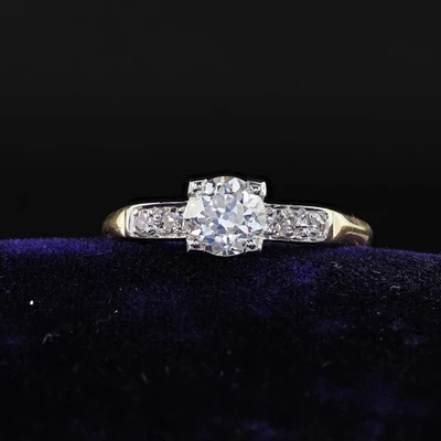 Antiguo anillo de compromiso Art Deco de diamantes talla europea de oro amarillo de 14 quilates Foto 1 de 4