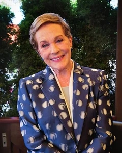 Julie Andrews 8x10 Foto 101425-22 - Bild 1 von 1