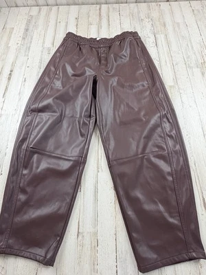 Ann Taylor LOFT Pantalón Imitación Cuero Granate Cintura Elástica Talla Mediana Petite Foto 1 de 4