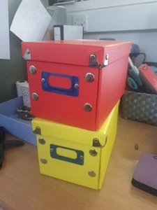 SNAP-N-STORE AUFBEWAHRUNGSBOXEN ROT & GELB FALTBARER DECKEL - Bild 1 von 6