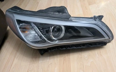 2015 2016 2017 HYUNDAI SONATA HID XENON HEADLIGHT Passenger Side - Image 1 of 4