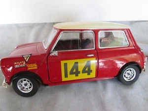 MINI COOPER S 1964 RALLYE MONTE CARLO N144 SOLIDO 1/16 - Picture 1 of 7