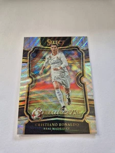 2017-18 Panini Select - Cristiano Ronaldo - Real Madrid Equalizers #EQ-38 - Bild 1 von 7