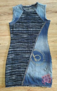 Minikleid, Etuikleid, Desigual, Gr. 40 (passt eher Gr. 38), tailliert, sehr gut - Bild 1 von 5