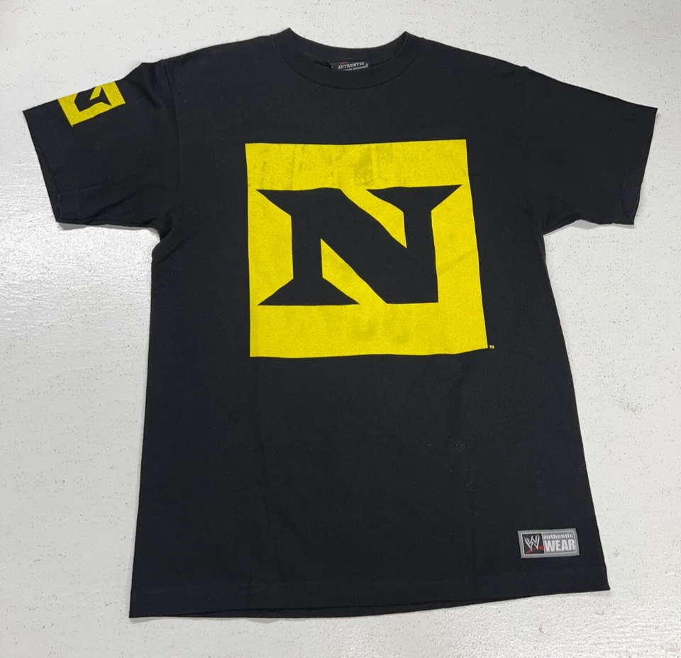 VINTAGE WWE AUTHENTIC NEXUS CM PUNK DAVID OTUNGA RARE T-SHIRT SIZE MD - Image 1 of 4