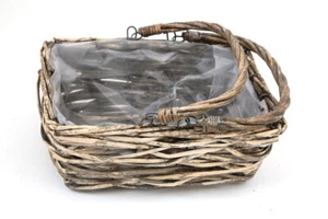 Vintage Shaby Chic Flower Wicker Basket Florist plastic Lined VGC - Picture 1 of 3
