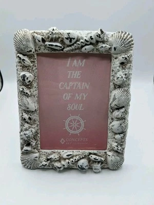 Concepts In Time 5X7 White Shells Embossed Resin Frame - Image 1 of 4