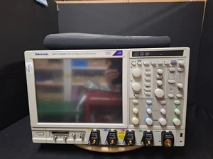 Tektronix MSO70404C Oscilloscope, Opt 5XL MTH PTH ASM DDRA SR-EMBD STU (0065) - Picture 1 of 12