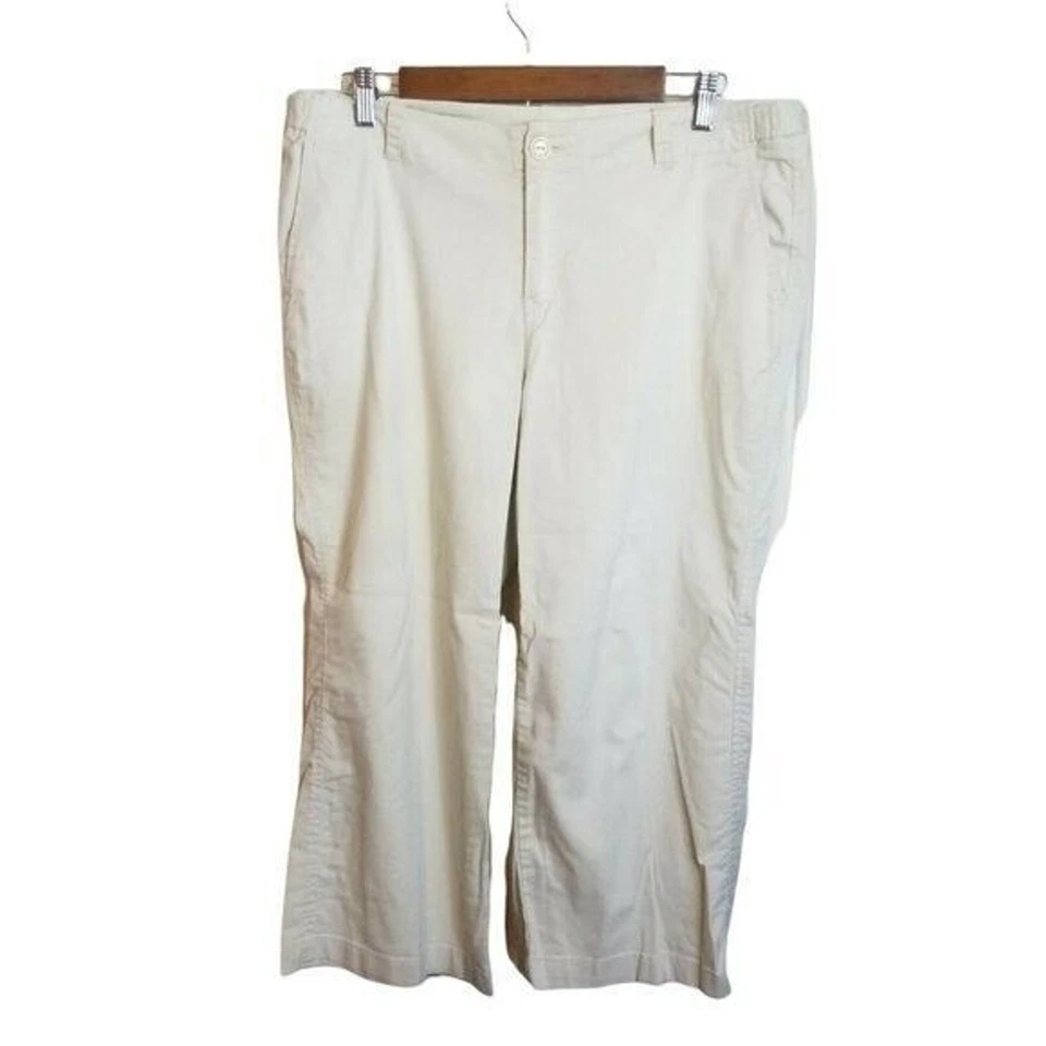 Attention Womens Size 12 Tan  Solid Capri Pants - Изображение 1 из 4