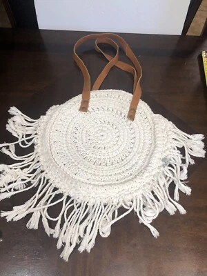 Round Macrame Purse Handbag Tote  Boho Bag Fringe Zipper Leather Straps - Image 1 of 4