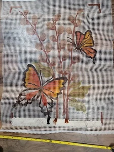 Mix Lot Rug Yarn Rolls Latch Hook Multi Color Canvas Butterflies Butterfly - Picture 1 of 7