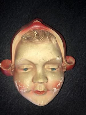 CAPUZ DE EQUITAÇÃO VINTAGE SUPORTE DE PAREDE MENINA HOLANDESA VERMELHO? GESSO - Imagem 1 de 4