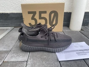 ADIDAS YEEZY BOOST 350 V2 FY2903 Cinder Gr. 44 UK 9,5 US 10 cm 28 NEU! - Bild 1 von 13