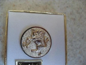 NIB ANSON LEO ZODIAC Horoscope TIE TACK KARATCLAD 24K heavy GOLD Plate vintage - Picture 1 of 1