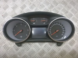 OPEL ASTRA K 1.6 CDTI KM/H TACHO KOMBIINSTRUMENT KM/H 39085724 Bj 2017  - Bild 1 von 4