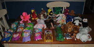 HUGE COLLECTION LOT TY BEANIE BABIES / BUDDIES SOME RARE - Picture 1 of 12