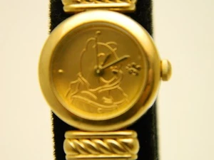 Disney collectible Character Winnie The Pooh Petite  Face lot 564 box 137 - Picture 1 of 8