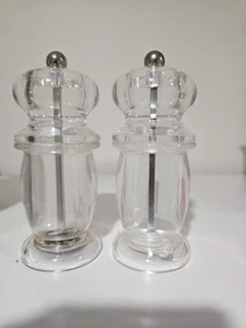 UK design Salt And Pepper Shakers Acrylic Clear 23cm - Picture 1 of 5
