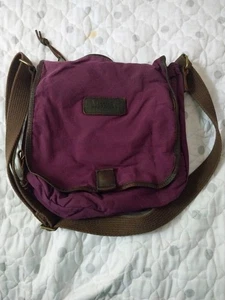 Schultertasche weinrot Duluth - Bild 1 von 5