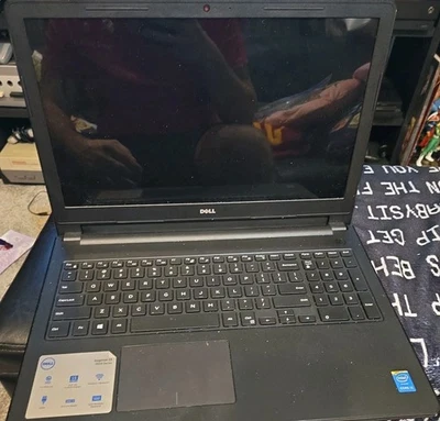 Dell Inspiron 15 3000 Series - Image 1 of 3