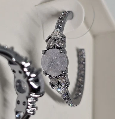 Pendientes Bomb Party OG RBP8928 '¿Qué hay de para siempre?' Hematita de cristal de hielo blanco  Foto 1 de 4