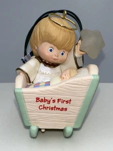 HALLMARK GEDENKEN BABYS ERSTES WEIHNACHTSORNAMENT - Bild 1 von 11