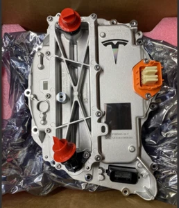 Model 3 - Rear Drive Inverter - brand new !!! 1085693-20-F - Picture 1 of 5