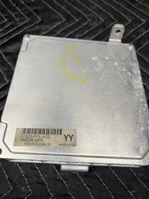 Honda CR-V 37820-PPL-A23 2005-2006 ECM ECU manual de computadora 5 velocidades M/T AWD Foto 1 de 4