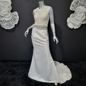 NWT~$1095~MON CHERI~SZ 4/6~IVORY TWO PIECE EMBELLISHED CROP TOP WEDDING DRESS - Picture 1 of 24