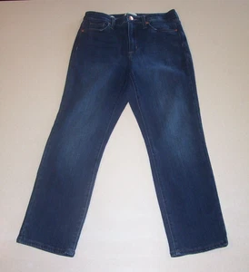 Ladies Universal Thread Slim Straight High-Rise Stretch Jeans 6 (28S) - Picture 1 of 2