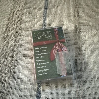 A COUNTRY CHRISTMAS 1996 CASSETTE— Reba Wynonna Straight Yearwood A8 - Image 1 of 4