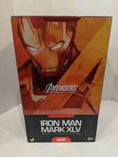 Marvel Hot Toys Iron Man Mark XLV (45) 1/6th Scale DIECAST Figure